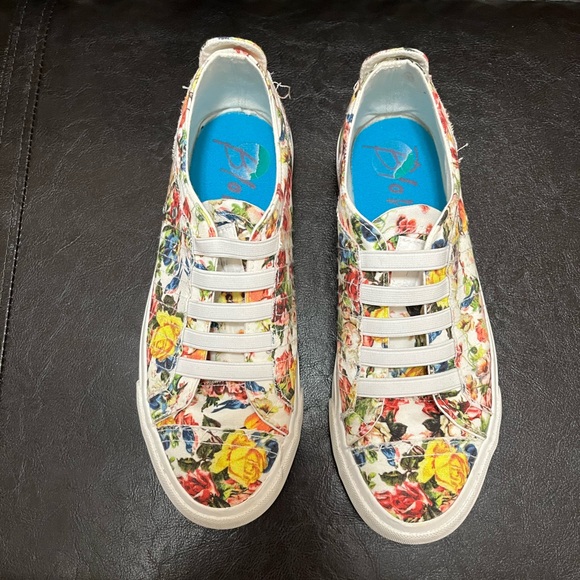Blowfish Shoes Blowfish Floral Tennis Shoes Poshmark